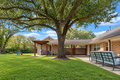 7823 Fairdale Lane, Houston, TX 77063 - Photo 44