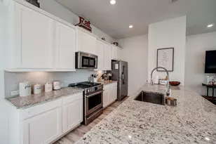 22707 Sutherland Bend Ln, Richmond, TX 77469 - Photo 12