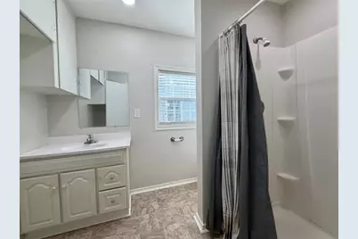 1427 W 7th Street, Freeport, TX 77541 - Photo 18