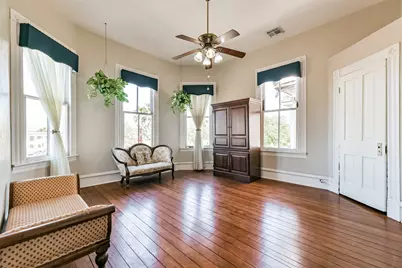 1927 Broadway Street, Galveston, TX 77550 - Photo 22