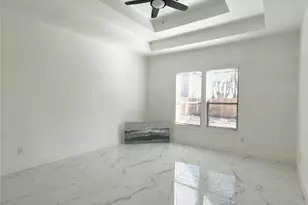 10127 Grover Ln, Houston, TX 77041 - Photo 4