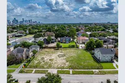 2431 Oakdale Street, Houston, TX 77004 - Photo 8