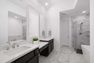 2702 Country Ln, Katy, TX 77493 - Photo 12