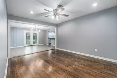 4915 Hialeah Drive, Houston, TX 77092 - Photo 6