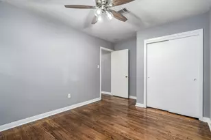 4915 Hialeah Dr, Houston, TX 77092 - Photo 18