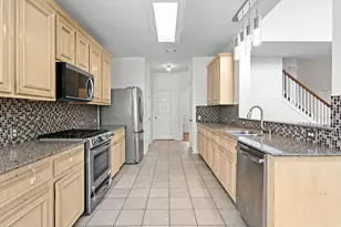 2122 Hill Canyon Ct, Sugar Land, TX 77479 - Photo 14