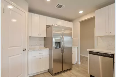815 Easy Street, La Porte, TX 77571 - Photo 30