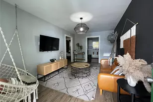 2409 Bastrop, Houston, TX 77004 - Photo 10