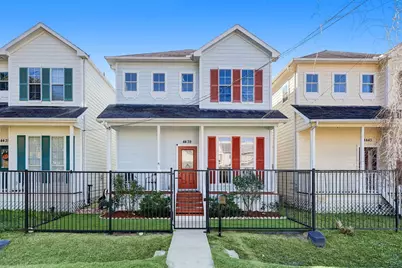 4439 Spencer Street, Houston, TX 77007 - Photo 1