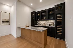 316 W 30th St, Houston, TX 77018 - Photo 8