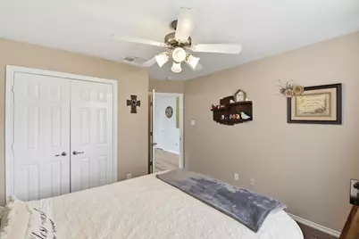 6621 Blue Hollow Lane, Dickinson, TX 77539 - Photo 26