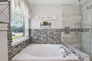 6621 Blue Hollow Ln, Dickinson, TX 77539 - Photo 20