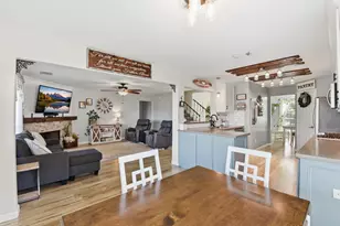 6621 Blue Hollow Ln, Dickinson, TX 77539 - Photo 12