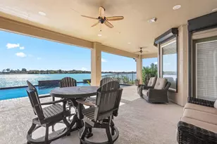 8901 Shiloh St, Texas City, TX 77591 - Photo 10