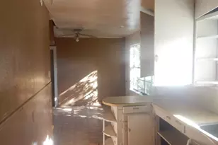 803 Chester St, West Orange, TX 77630 - Photo 8