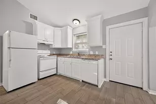 9898 Arbor Oak, Willis, TX 77318 - Photo 12