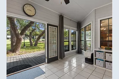 8638 Classic Oaks Ln, San Antonio, TX 78255 - Photo 32