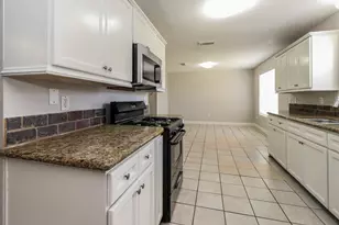 3035 Cinnamon Glen Dr, Houston, TX 77073 - Photo 10