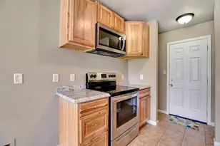 10731 Royal Terrell Dr, Conroe, TX 77303 - Photo 12