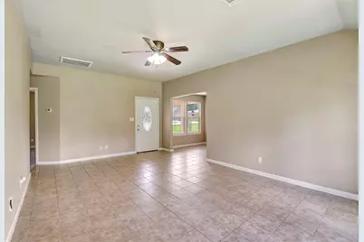 10731 Royal Terrell Drive, Conroe, TX 77303 - Photo 8
