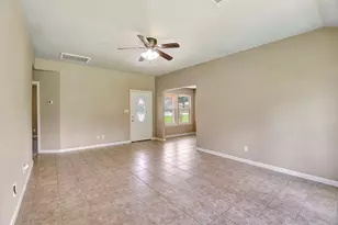 10731 Royal Terrell Dr, Conroe, TX 77303 - Photo 8