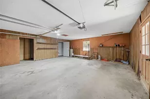 176 Fm 2679, Brenham, TX 77833 - Photo 32