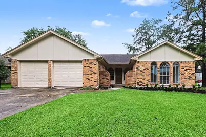 3810 Clover Drive, Alvin, TX 77511 - Photo 4
