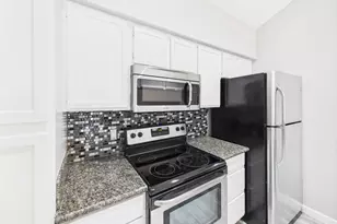 8055 Cambridge St, Houston, TX 77054 - Photo 14