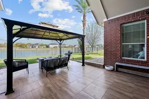 814 N Elder Grove Dr N, Pearland, TX 77584 - Photo 4