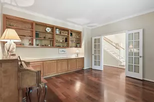 27 N Duskwood Pl, The Woodlands, TX 77381 - Photo 6