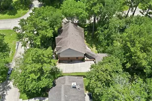 27 N Duskwood Pl, The Woodlands, TX 77381 - Photo 30