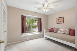 27 N Duskwood Pl, The Woodlands, TX 77381 - Photo 22