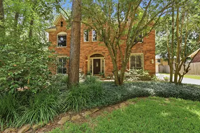 27 N Duskwood Place, The Woodlands, TX 77381 - Photo 2