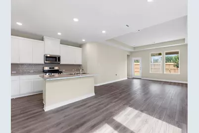 7610 Primrose Myrtle Lane, Cypress, TX 77433 - Photo 2