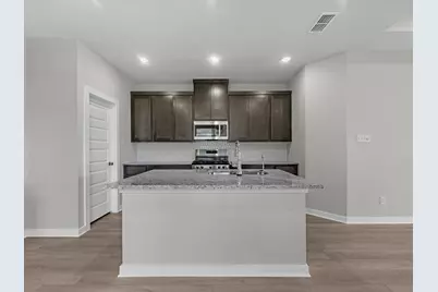 7610 Primrose Myrtle Lane, Cypress, TX 77433 - Photo 2