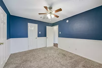 13203 Yaupon Holly Lane, Houston, TX 77044 - Photo 32