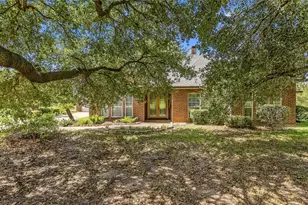 8002 Chockataw Ln, Navasota, TX 77868 - Photo 4