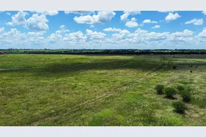 1571 Schulze Road, Schulenburg, TX 78956 - Photo 16