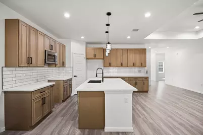 10426 Royal Oaks Drive, Houston, TX 77016 - Photo 6