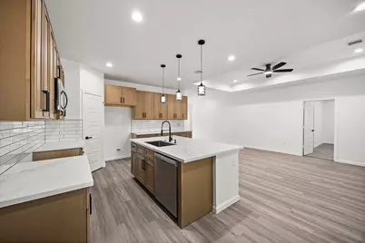10426 Royal Oaks Drive, Houston, TX 77016 - Photo 8