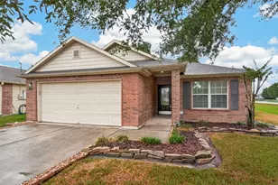 16299 Hidden Deer Ln, Conroe, TX 77302 - Photo 1