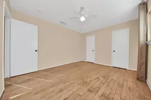 12122 Dorrance Ln, Meadows Place, TX 77477 - Photo 34