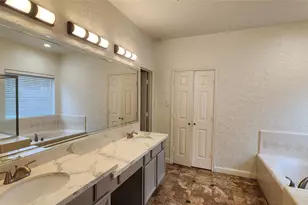 31330 Capella Cir, Tomball, TX 77375 - Photo 12