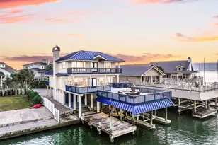 4112 W Bayside Way, Jamaica Beach, TX 77554 - Photo 2