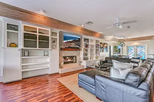 4112 W Bayside Way, Jamaica Beach, TX 77554 - Photo 6