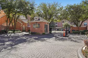 2111 S Welch St, Houston, TX 77019 - Photo 26