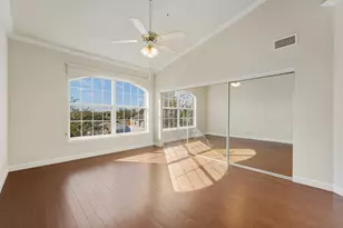 2111 S Welch St, Houston, TX 77019 - Photo 16