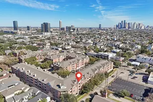 2111 S Welch St, Houston, TX 77019 - Photo 40