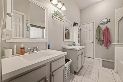 12606 Millvan Drive, Houston, TX 77070 - Photo 32