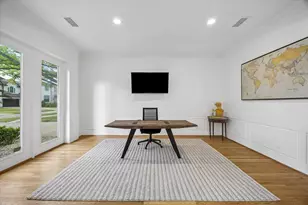 4606 Birch St, Bellaire, TX 77401 - Photo 8